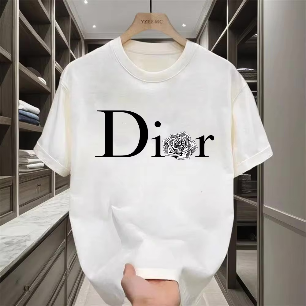 D Rose Couture Short Sleeved Graphic Tee